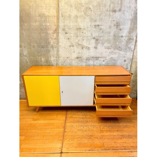Jiří Jiroutek Sideboard