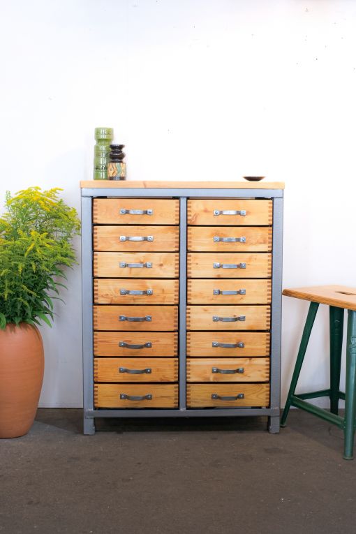 Schubladenschrank upcycled