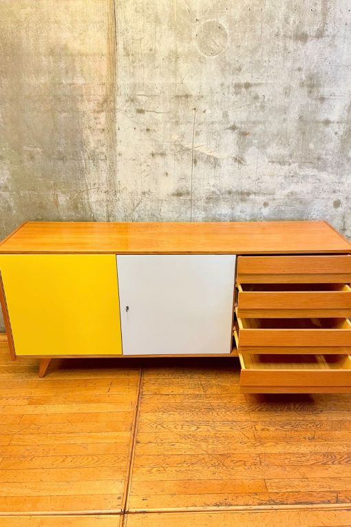Jiří Jiroutek Sideboard