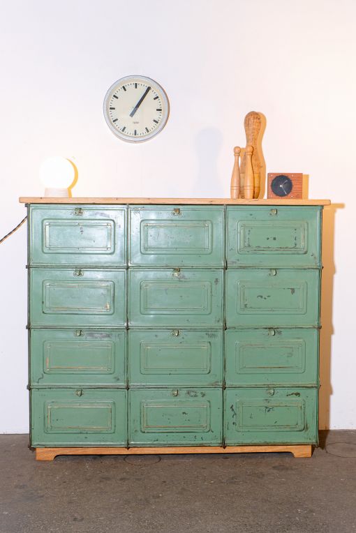 STRAFOR Klappenschrank in Mintgrün